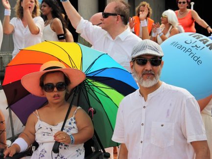 Manijeh Rezaei, Iranian disabled model in the Iran Boat Amsterdam Canal Pride 2018 Photo: Parisa Akbarzadeh - (CC) JoopeA Photo: Parisa Akbarzadeh - (CC) JoopeA